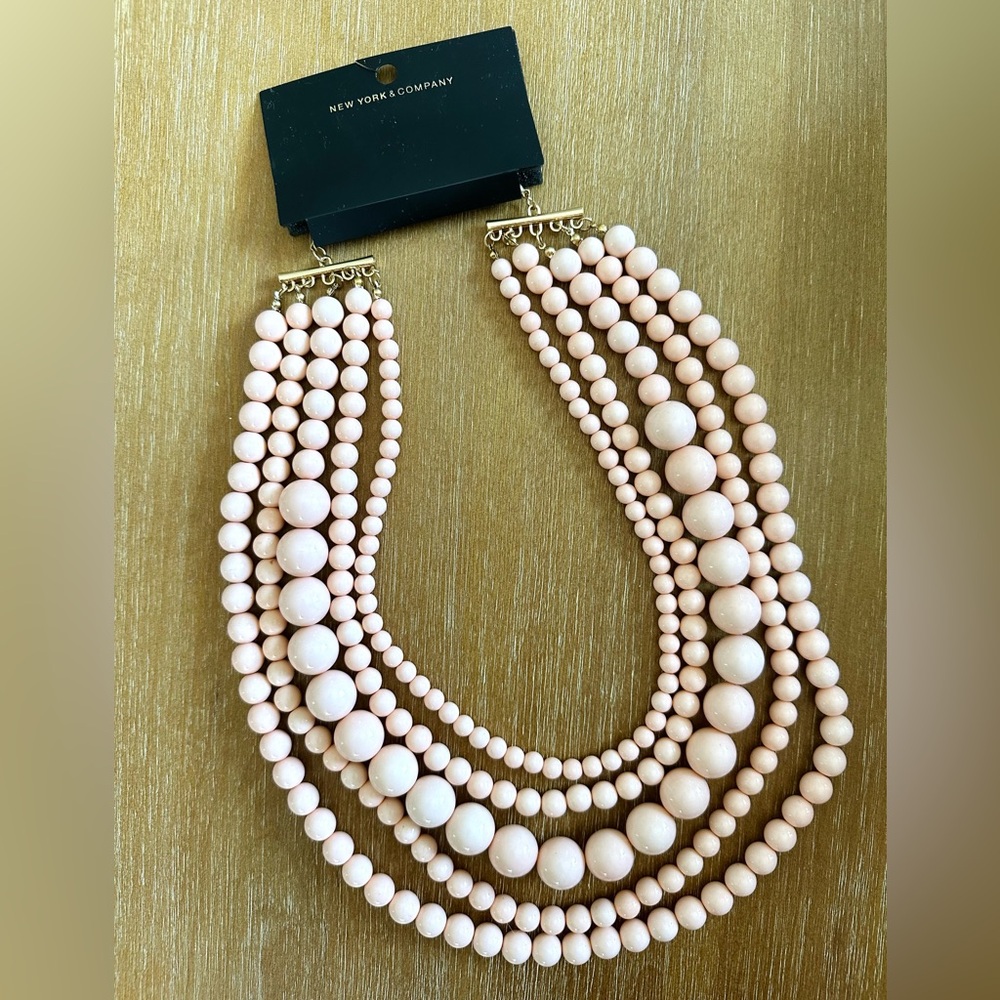 [NEW UNWORN] NEW YORK & COMPANY 5-Row Beaded Statement Necklace, Peach
